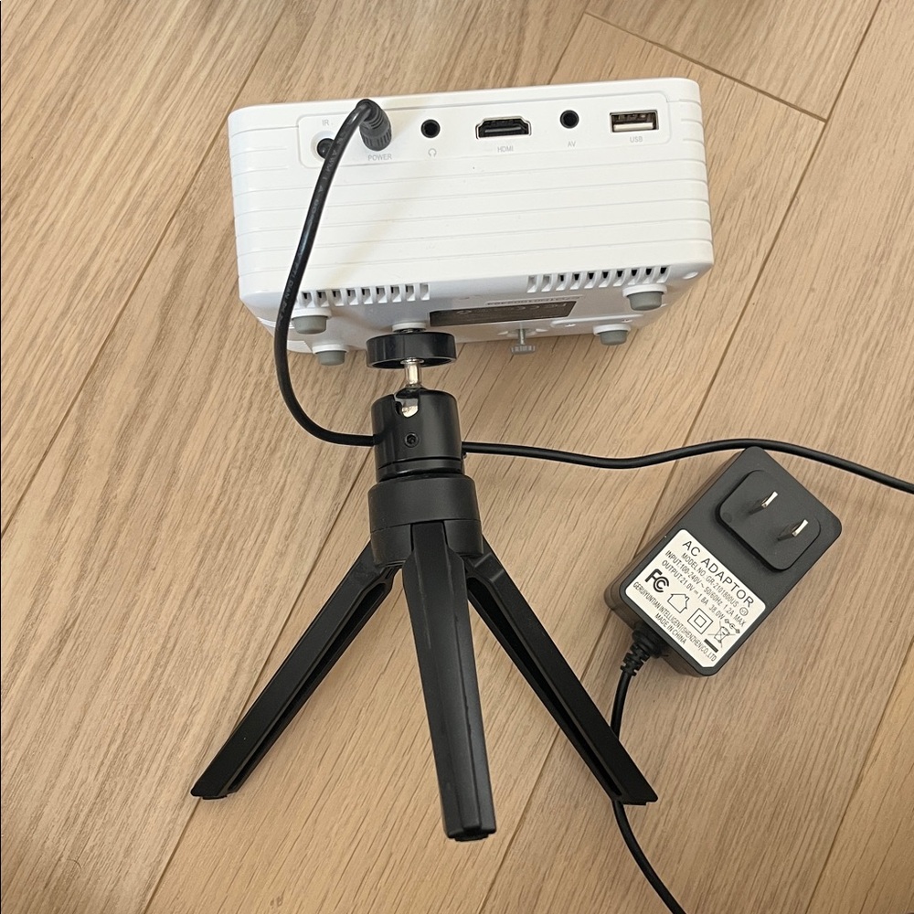 MINI LED projector - Picture 5 of 7